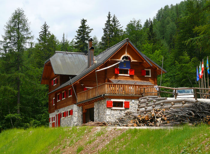 Rifugi e Bivacchi d''Italia.......